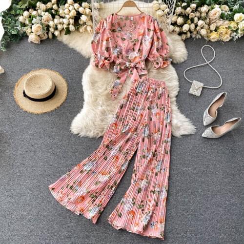 2021 New Two-piece Suit Female Bowknot Decorated V-neck Puff Sleeve Short Top All-match Pleated Wide-leg Pants