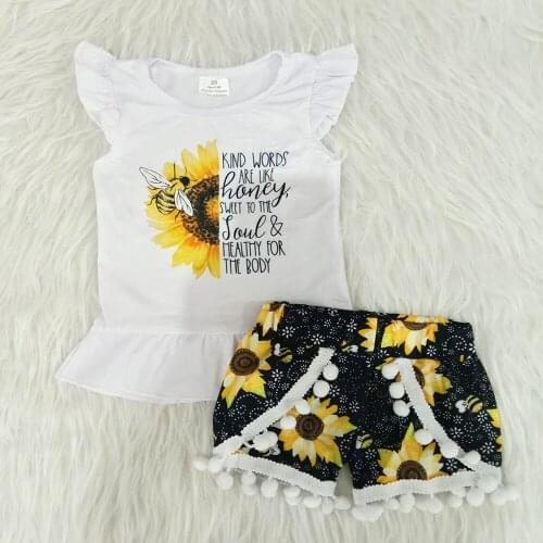 Hot sell children short sleeve outfit girl flutter sleeve top and sunflower shorts set high quality girl outfit