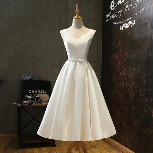 Weiyin AE0730 V Neck Short Wedding Dresses for Bride Sexy Open Back A-line Satin Tea-length Wedding Gowns robe de mariee