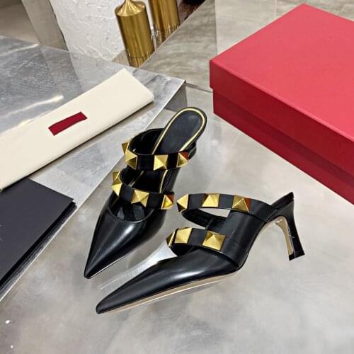 Hot Sale Summer Shoes Woman Genuine Leather Shallow Slippers Pointed Toes Thin Heels Slippers Rivet Decora Slippers Botas Mujer