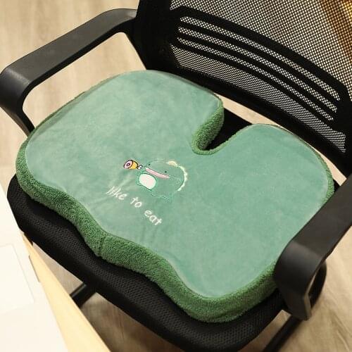 Cartoon memory foam beautiful buttocks cushion student office seat cushion winter plush thickening car seat cushion cushion