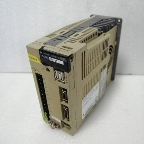 SGDS-08A15A SERVO DRIVER , used in good condition . 80% appearance new , good working , free shipping