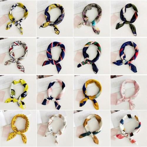 Women Elegant Square Printed Satin Scarf Small Vintage Head-Neck Wrap Scarves