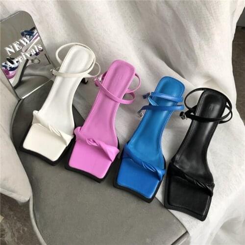 2021 Summer New Women Sandal Shoes Square High Heel Ladies Fashion Narrow Band Gladiator Shoes Square Toe Outdoor Dress Shoes
