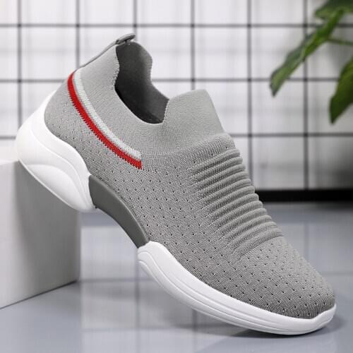 Womens summer sneakers Slip On Flat Shoes white Loafers womens tennis shoes Sock Sneakers 2020 Women Casual Shoes