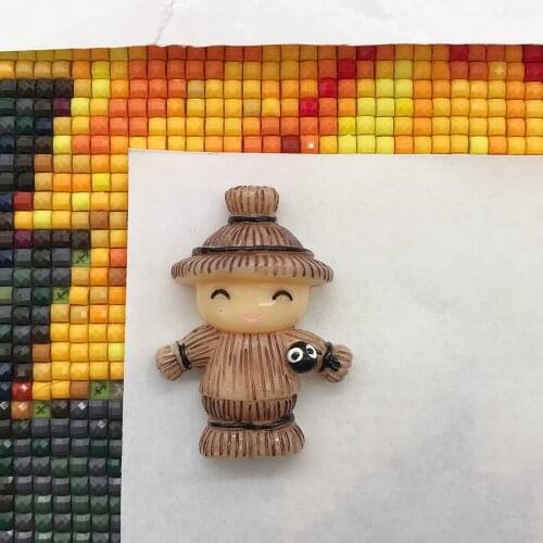 Cartoon Cover Minder to keep your diamond painting cover out of the way