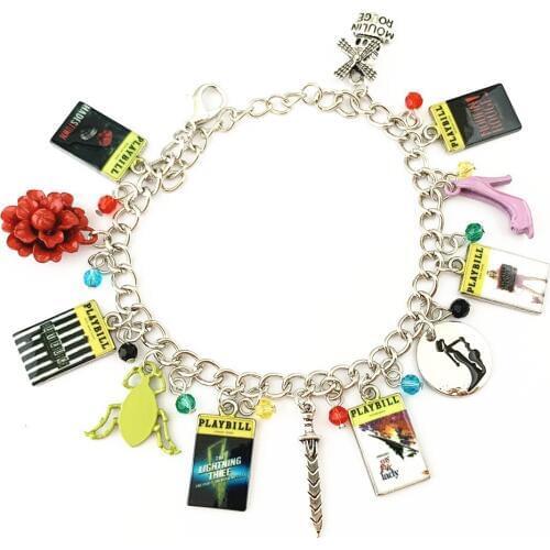 FANTASY UNIVERSE Red Bracelets