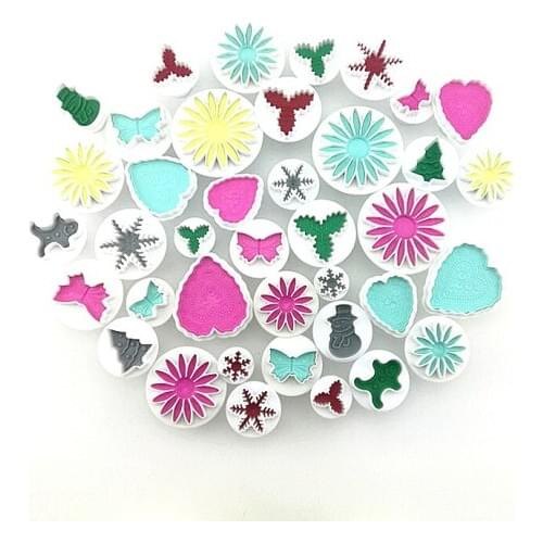 NEW 3PCS/Set Plunger Fondant Molds Cutters Embosser Hearts Daisy Flower Butterfly Sugar Craft Moulds Cake Decoration Tools