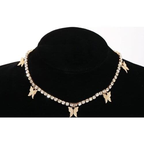 Fashion New Exquisite Crystal Butterfly Necklace Pendant Women Creative Short Clavicle Chain Chokers Necklaces Jewelry Gifts