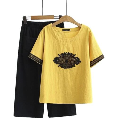 Plus Size XL-4XL Womens Summer 2 pieces Sets Short Sleeve Tops + Elastic Cropped Pants Large Size Set