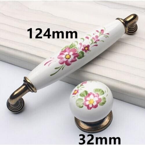 Retro fashion rural ceramic furniture handles white pink flower porcelain kitchen cabinet drawer pull knob bronze dresser handle