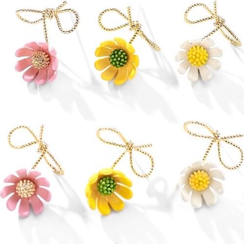 Sweet Bow Sunflower Earrings Girl Candy Is full Of Vitality Simple Shape Lovely Sweet Fashion Temperament Best Gift Wholesale