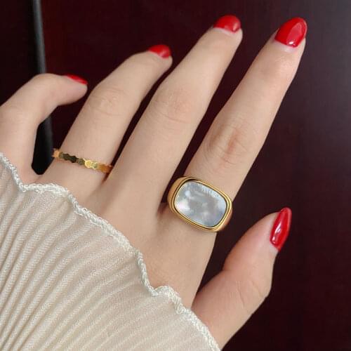 Big Geometric Square Ring Jewelry For Women Super Large Gold Shell Finger Rings Ladies Cool Personality Fashion Jewellery Gift