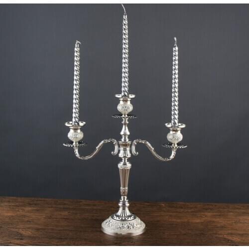 Europe Metal Candelabra Retro Carving Candlestick Candle Holder 5 Stands Candlelight Dinner Gift Home Wedding Gold Decoration