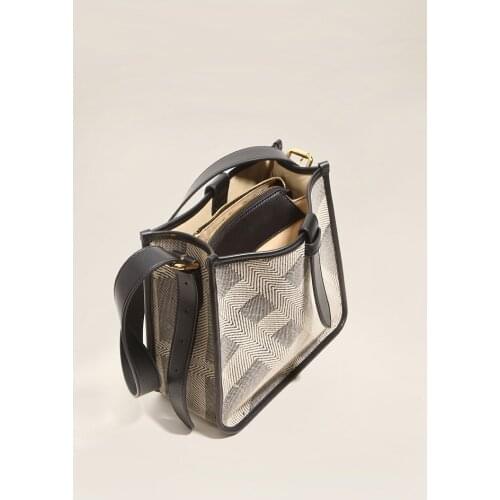 2021 New Design Leather Large Capacity Underarm Bag Fashion Messenger Bag Multifunctional Tote Bag For Women