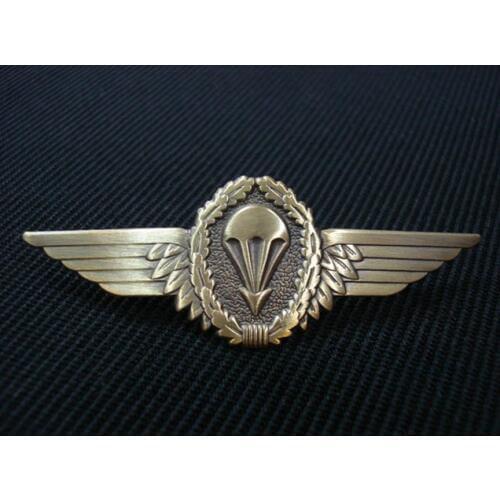 German Germany Army Airborne Jump Parachutist Paratrooper Lapel Pin Wing Bronze