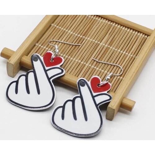 Creative Heart-shaped Jewelry Simple Personality Palm Earrings Acrylic Finger Love Earrings Jewelry Wedding Gift Women