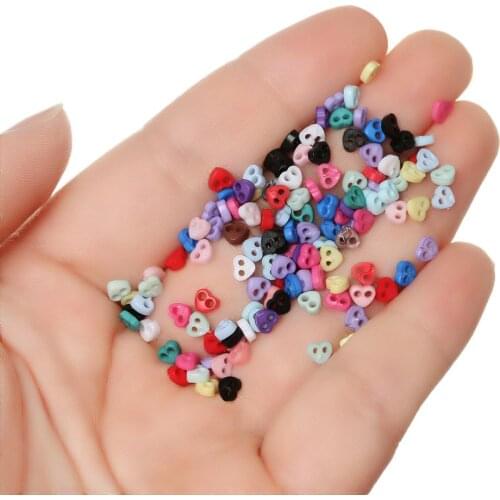 50pcs Mini Button For 1/6 Dolls Clothes Sewing Accessories Heart Doll Buttons 4mm Handmade Candy Color 2-Holes Plastic Buckle