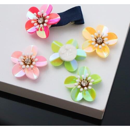 Factory wholesale handmade beaded white heart cloth stickers clothes accessories shoes hats DIY accessories