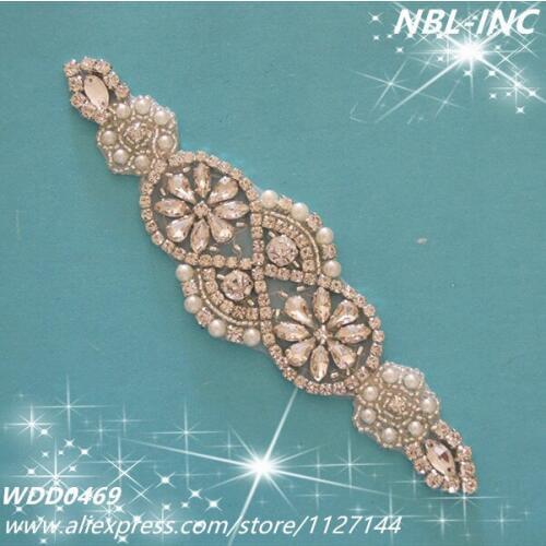 30PCS) Wholesale handmade beaded sewing silver clear crystal rhinestone pearl applique for dresses hair accessories WDD0469