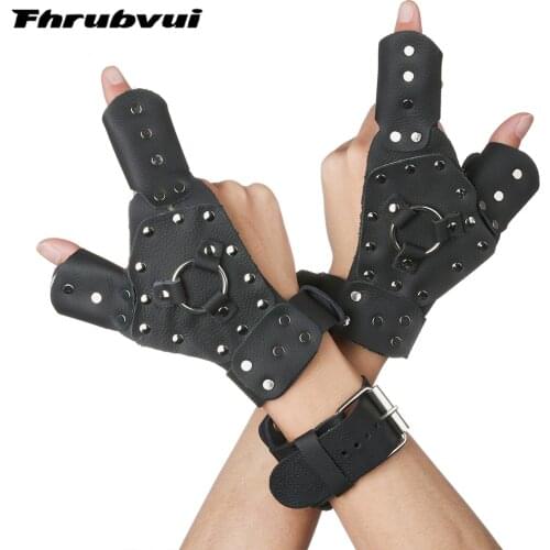New Fishing Bracers Archery Bow Protective Gloves Leather Durable Hand Slingshot Catapult Left/Right Hand Outdoor Shooting Spor