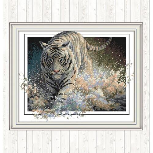 Tiger Patterns Cross Stitch Fabric Printed Canvas Aida 14ct 11ct DMC Cotton Thread DIY Crafts Count Cross Stitch Needlework Sets