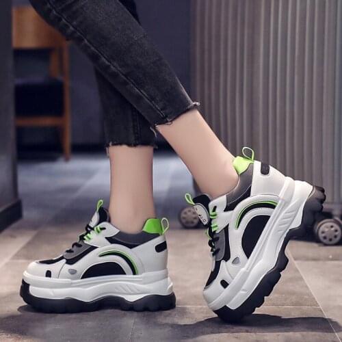 2021 New Womens Vulcanized Shoes Fashion Breathable Platform Shoes for Women Sneakers Comfort Casual Internal Increase Shoes