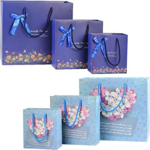 300pcs/lot 3 Size blue Bouquet gift bag Paper gift bag/ medium size/beige wedding gift bag with handle Festival gift bags