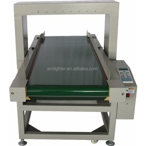 Belt conveyor metal detector for food and garment industry