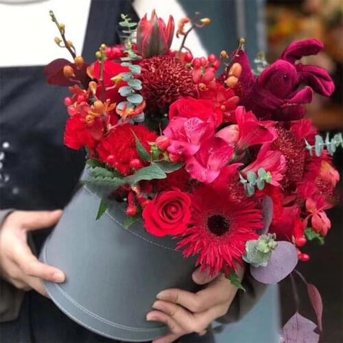 Gift Box Round Flower Leather Hug Bucket Diy Floral Gifts Lid Hug Bucket Florist Packaging Box For Party Wedding ValentineS Day