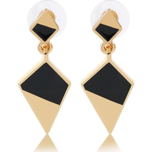 Fashion Exaggerated Long Metal Geometric Black and White Two-color Drip Earrings For Women Vintage Alloy Stud Jewelry Wholesale