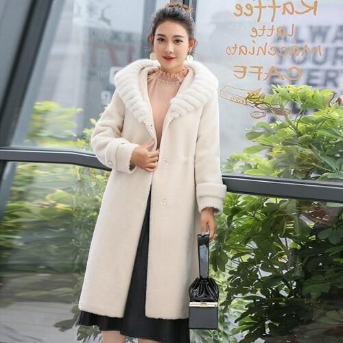 Autumn Winter Real Fur Coat Women Sheep Shearing Wool Coat Female Jacket Mink Fur Collar Hooded Korean Long Fur Coats 117 KJ2509