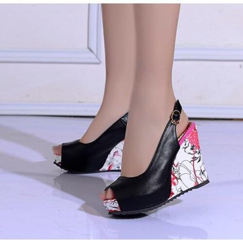Summer Wedges Women Sandals Platform Shoes Female Fashion Pu Leather Peep Toe Back Strap High Heels Sandals Ladies 2021 New