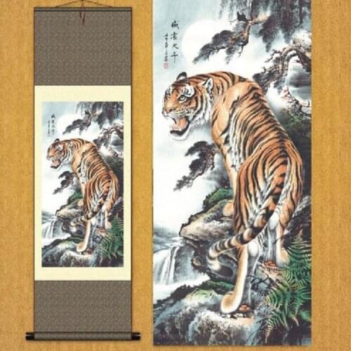 1pc Traditional silk art Chinese Silk Scroll Painting Tiger Home Decoration S160