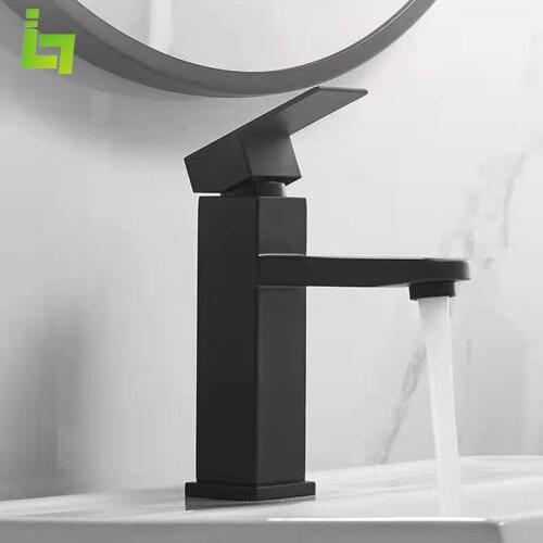 Basin Faucet Solid Cold & Hot Water Bathroom Faucet Single Handle Water Sink Tap Bathroom Accessories