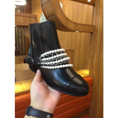 Side Zip Ankle Boots Soft Sheepskin Spring Fall Booties Womens Chain Decor Brand Designer Shoes Round Toe Chunky Heels Boots