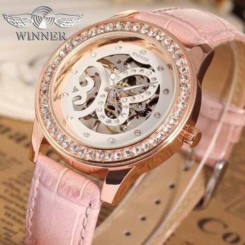 Fashion Winner Top Brand Womens Mechanical Clock Classic Diamond Carving Butterfly Skeleton Dial Leather Band Ladies WristWatch