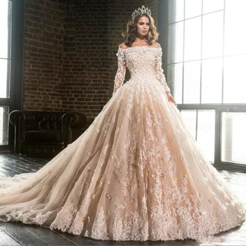 Vintage Long Sleeve Lace Appliques 2020 Ball Gown Wedding Dresses Luxury Flowers Puffy Champagne Quinceanera Dress