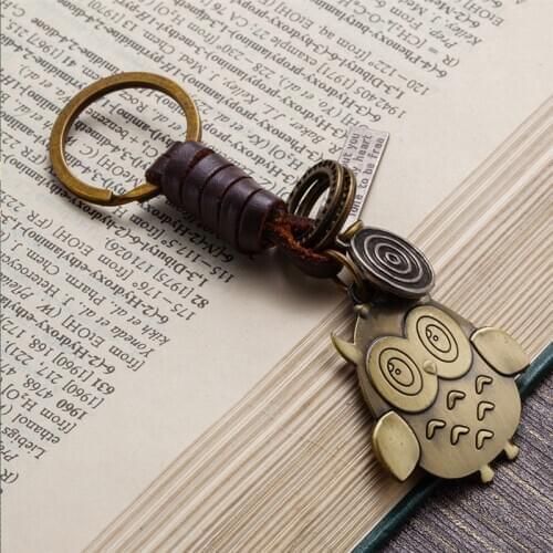 Lovely owl keychain for women Cowhide hand-weaving alloy bronze key ring Car keychains letters fashion jewelry chaveiro gift
