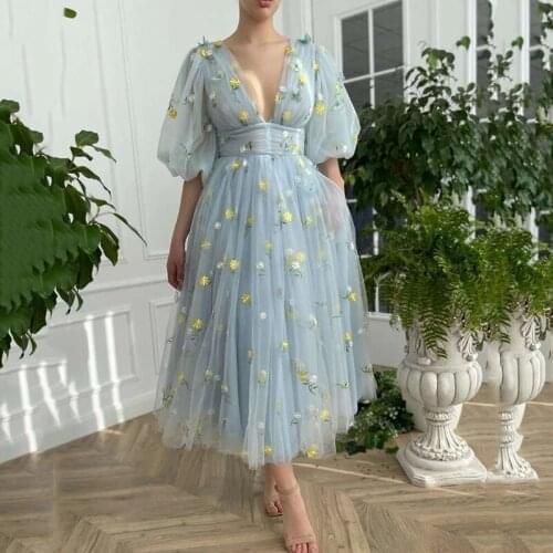 Prom Dresses A-line V-neck Half Sleeves Tulle Appliques Dubai Saudi Arabic Robe De Soiree Short Prom Gown Evening Dresses