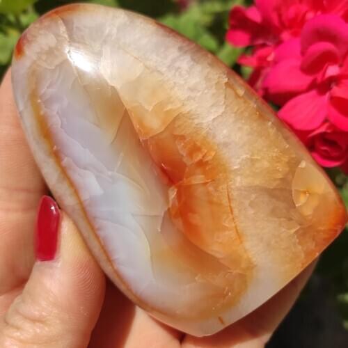 1pcs 400-500g Natural Crystal red agate Raw Gemstone Ornament Polished Quartz Onyx Handicraft Decorating Stone Healing