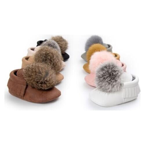 Baby Shoes Autumn Winter Cute Hair Ball Crib Wool Toddler Breathable Shoes First Walker