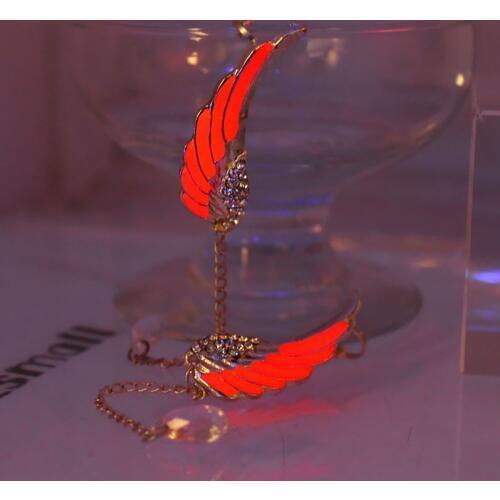 Wings Ear Cuff Ear hook GLOW in the DARK Rhinest red Wings feather Rhinestone Orlando Bloom Ear clip earrings Stud earring