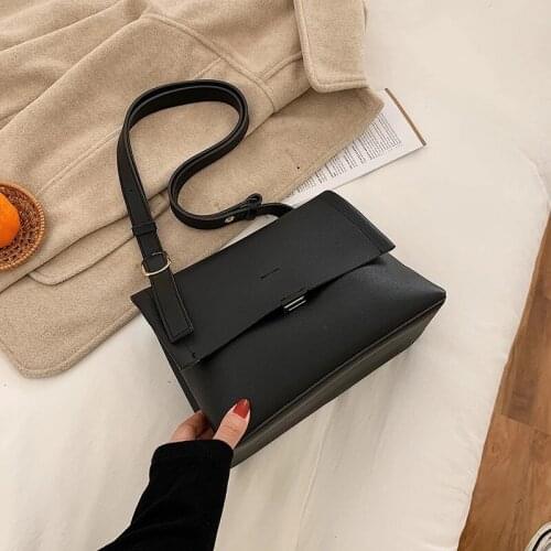 Casual simple shoulder bag fashion messenger bag retro female bag solid color soft surface lady bag luxury designer female bag