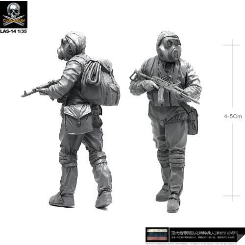 Yufan Model 1/35 Russian Biochemical Force 1 Drag Resin Soldier Las-14