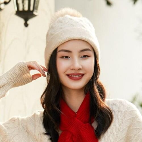 Womens hats for fall/winter 2021 new 100% cashmere pullover caps solid color casual beanies to keep warm and wild wool hats