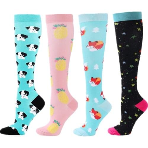 Unisex Compression Stockings Knee High Stockings Fit For Edema,Varicose Veins,Diabetic,Puffiness, Marathon Running Sports Socks