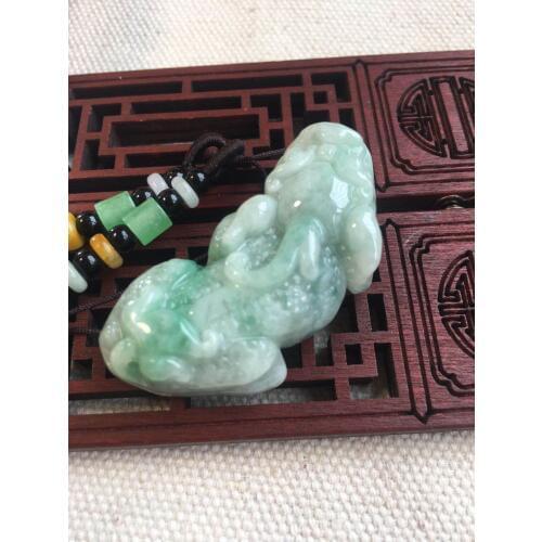Natural Myanmar jade hand-carved green jade pendant necklace emerald pendants necklaces jadeite jade jewelry high quality