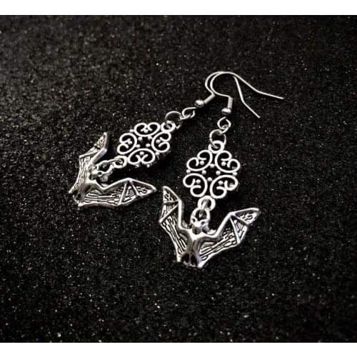 Bat Earrings/Witch Jewelry,/Gothic Earrings/Bat Charm/Victorian Gothic