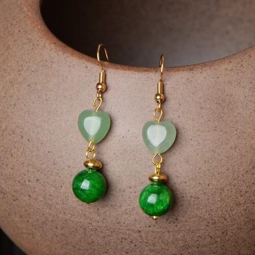 BOEYCJR Ethnic Vintage Natural Green Stone Bead Flower Shape Stone Dangle Earrings Fashion Jewelry Drop Earrings For Women